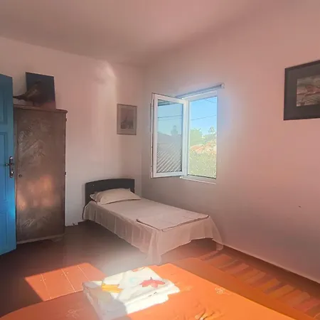 Stufstock Homestay szállás *